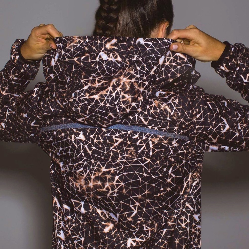 Geometric Black and White rain Jacket 4 - Picture 2 of 8